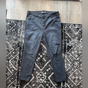 Old Navy Super Skinny High Rise Black Jeans Size 16